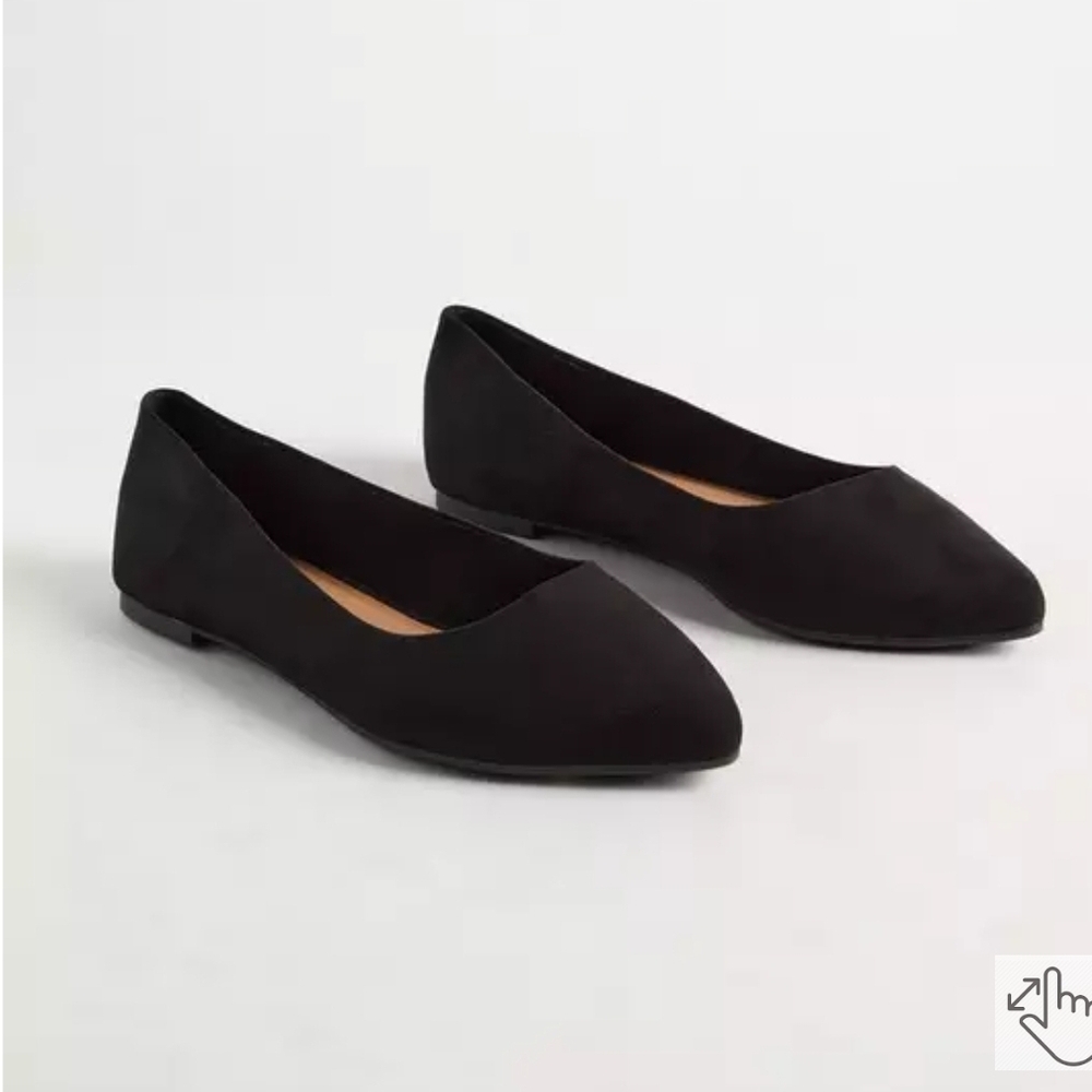 AVENUE Black Velvet Women's Flats Slze 12 (Fits Like a 12.5) Worn 1X